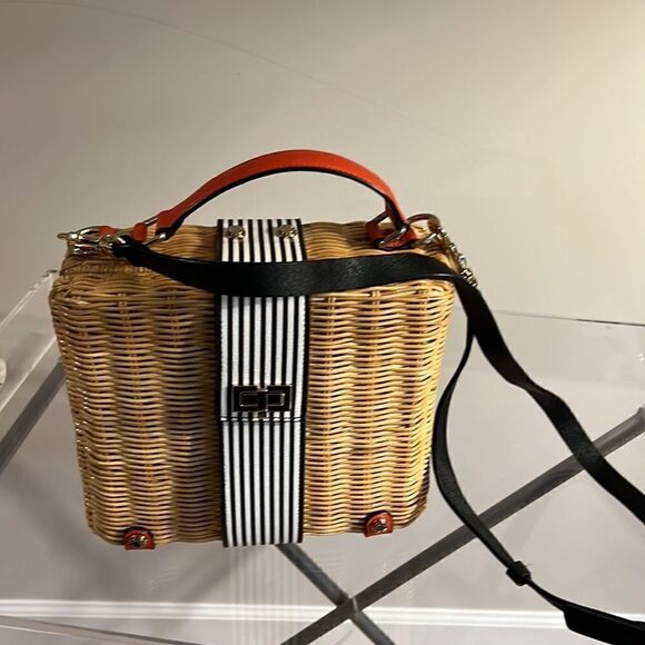 Henri Bendel Montauk Wicker Lunch Box - Picture 4 of 9